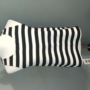 Everly Black And White Stripped  Size small